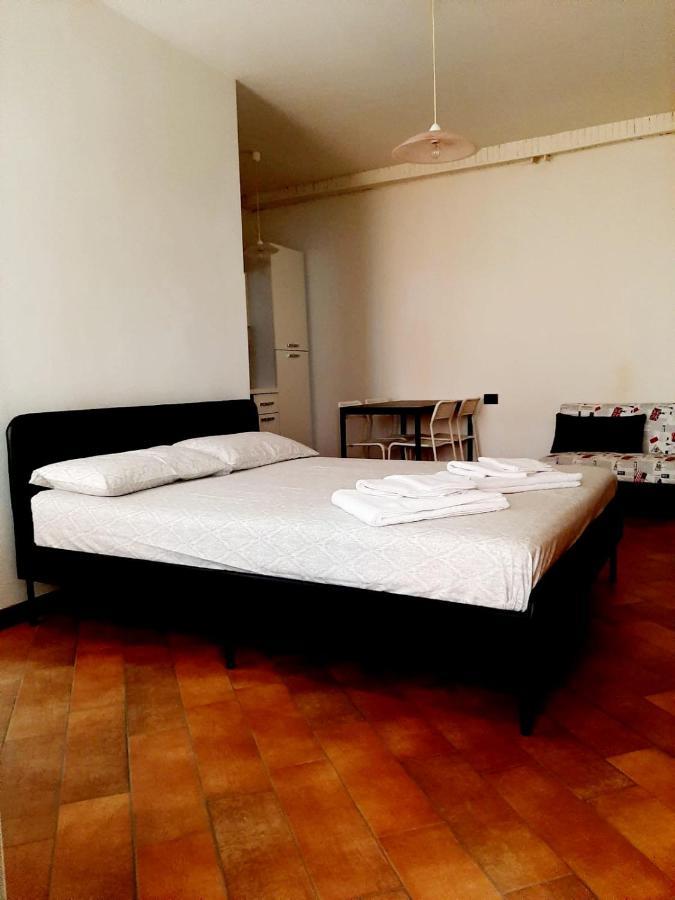 Il Vicolo By Turistica Apartment Домодосола Екстериор снимка